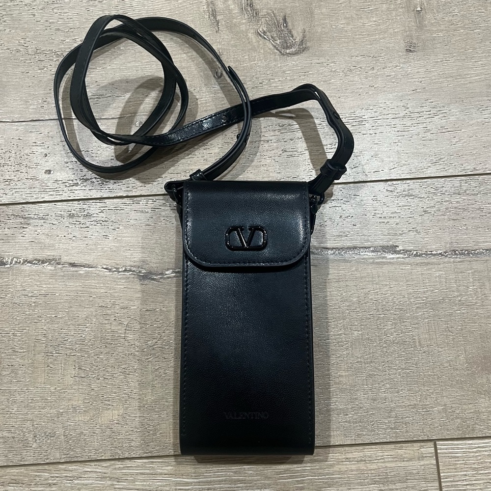 VALENTINO black leather crossbody phone/sunglasses holder authentic